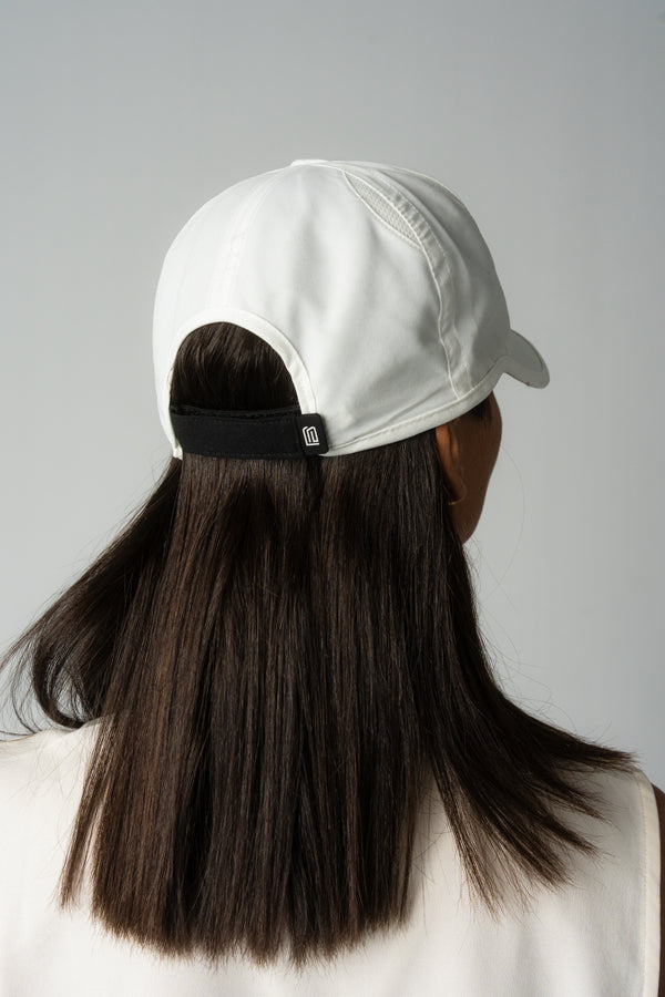 Rubber logo tour cap
