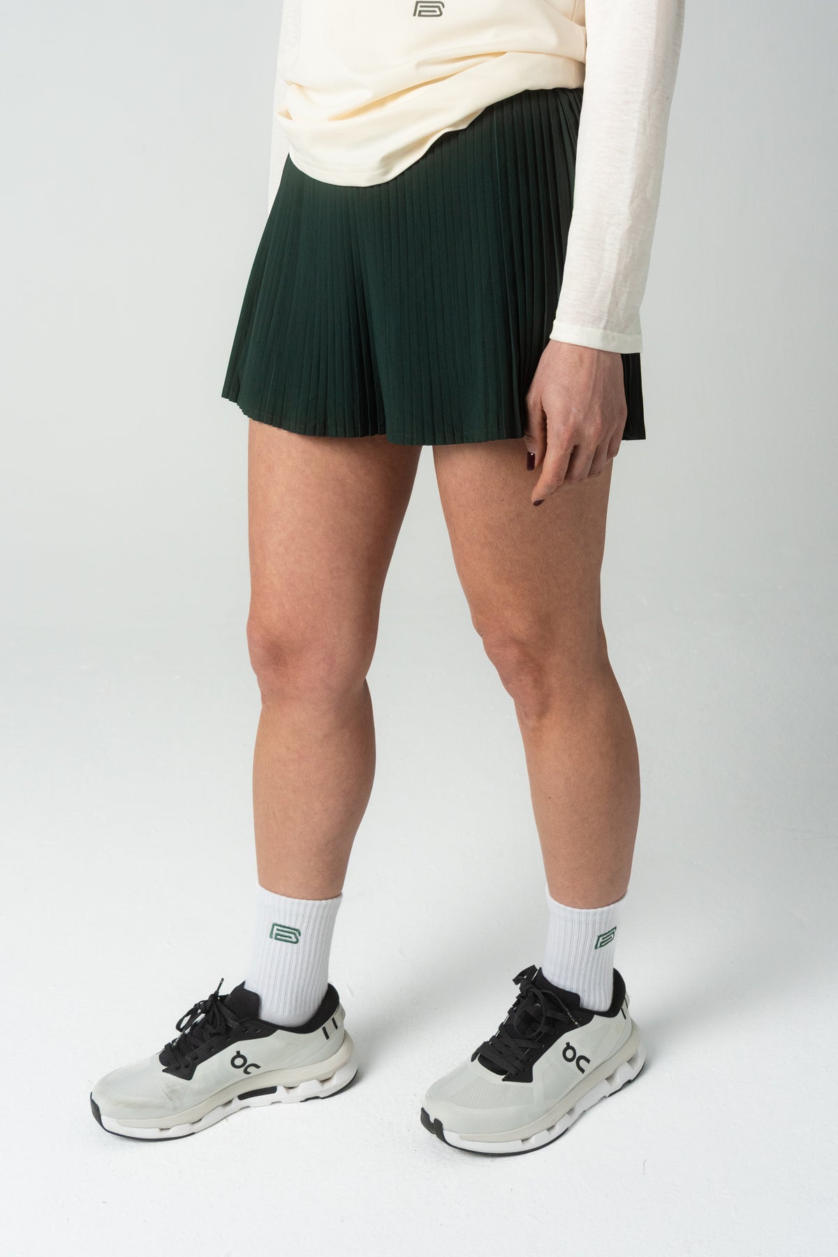 Court skirt
